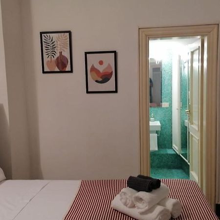 Apartmen In Vicolo Scanderbeg Rome Bagian luar foto